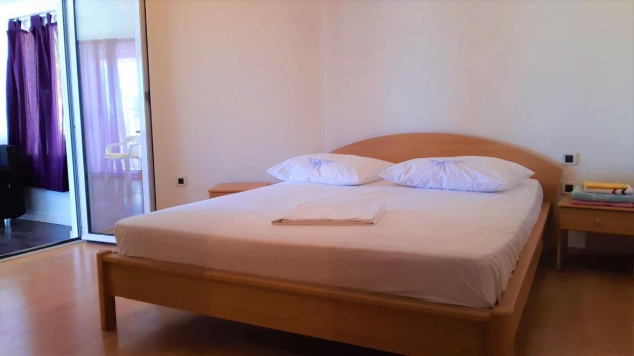 Studio Apartment Brela Luaran gambar
