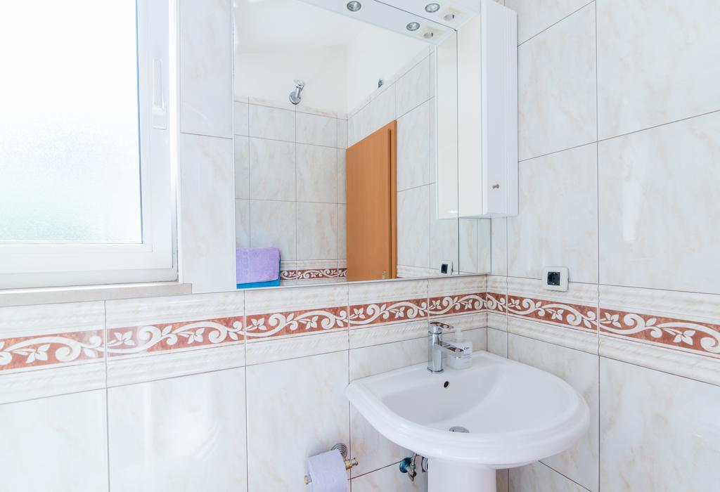Studio Apartment Brela Luaran gambar